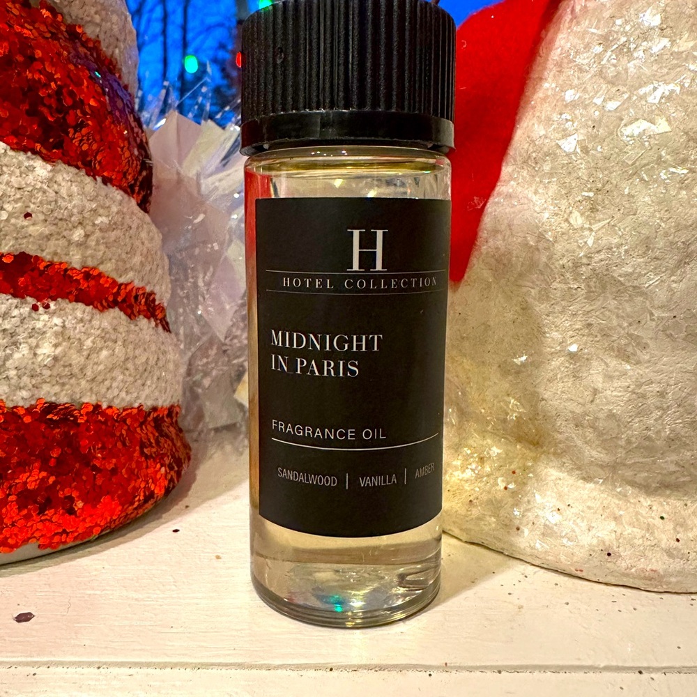 Hotel Collection Midnight in Paris 4oz Fragrance Oil